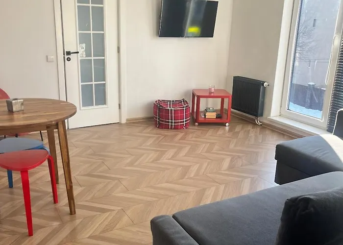 Cozy And Quiet Near The *